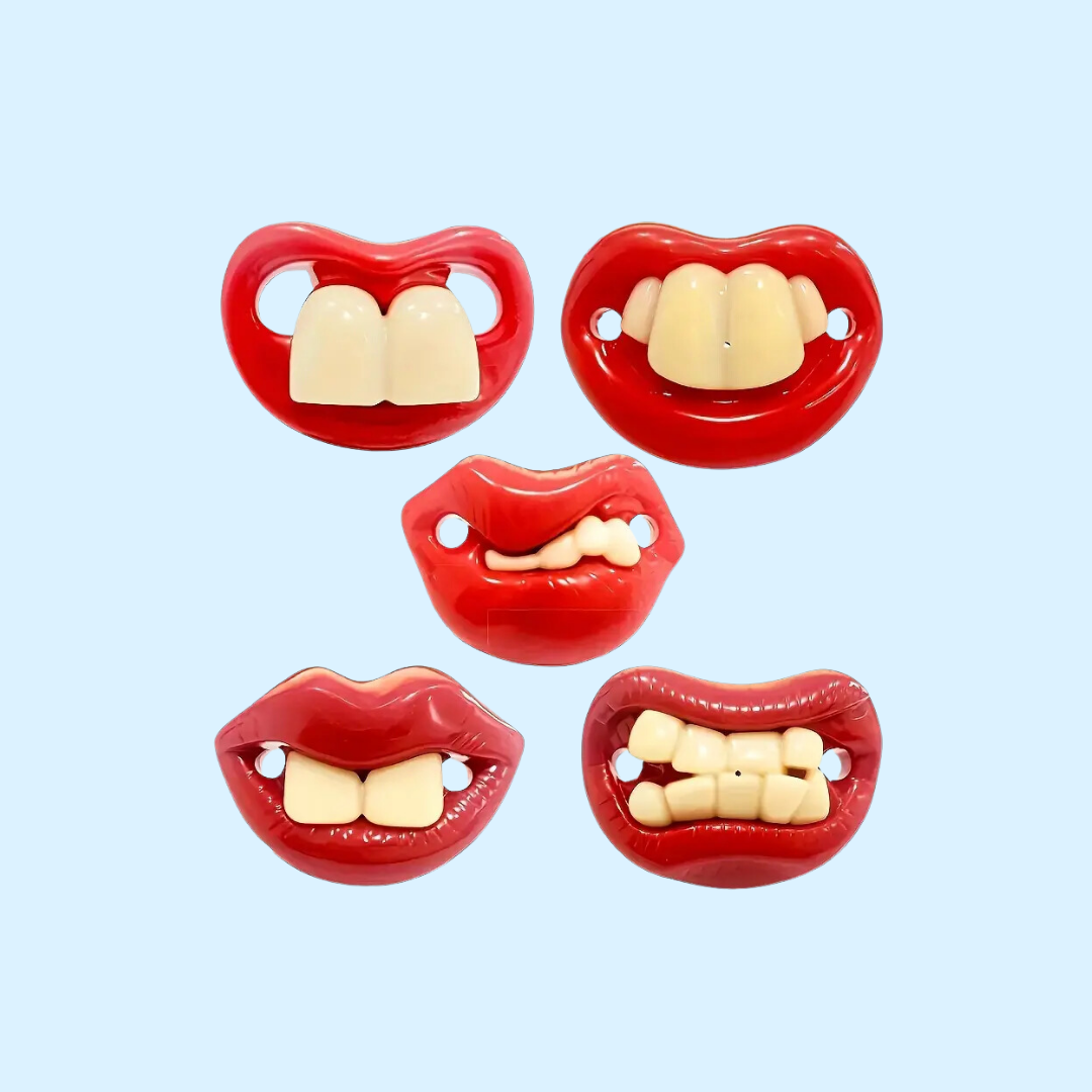 DuraBite For Aggressive Chewers Cute Lip-Shaped Teeth Cleaner